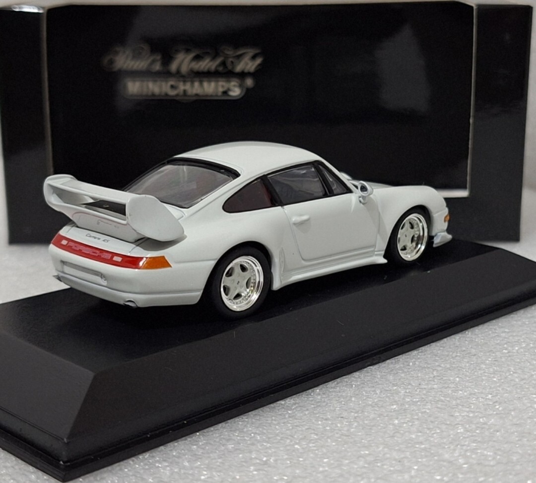 Porsche 911 (993) RS 1995 White 1:43 Minichamps 430065105