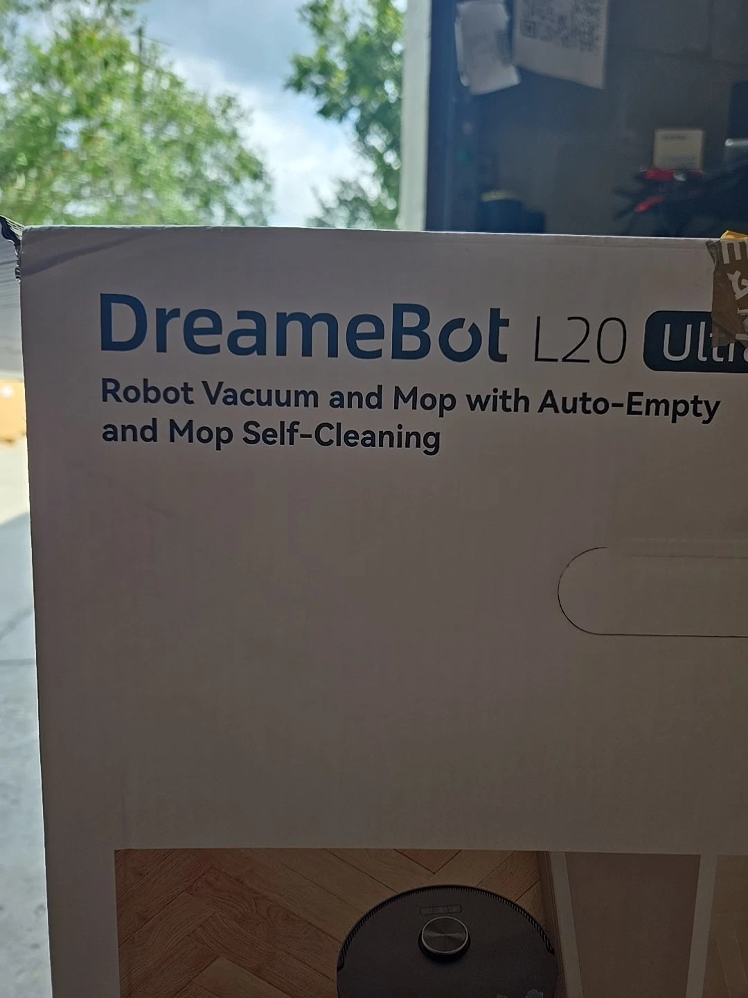 Dreame DreameBot L20 Robot Vacuum & Mop w/ Station - Blk (RLX41CE-1)