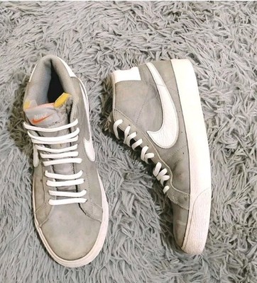 Nike SB Zoom Blazer Mid ISO Wolf Grey Men's Size 6 Women s Size 7.5 DV5467-001