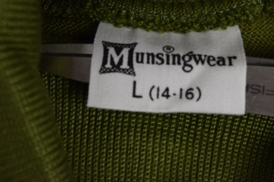 Vintage Turtleneck Shirt Munsingwear Size Youth 14/16 60s Olive Green Sheen - Image 3 of 4