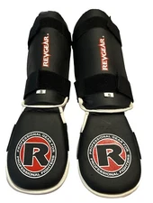Revgear MMA MARTIAL ARTS Shin Guard PAIR - Unisex Size Small Black & Red
