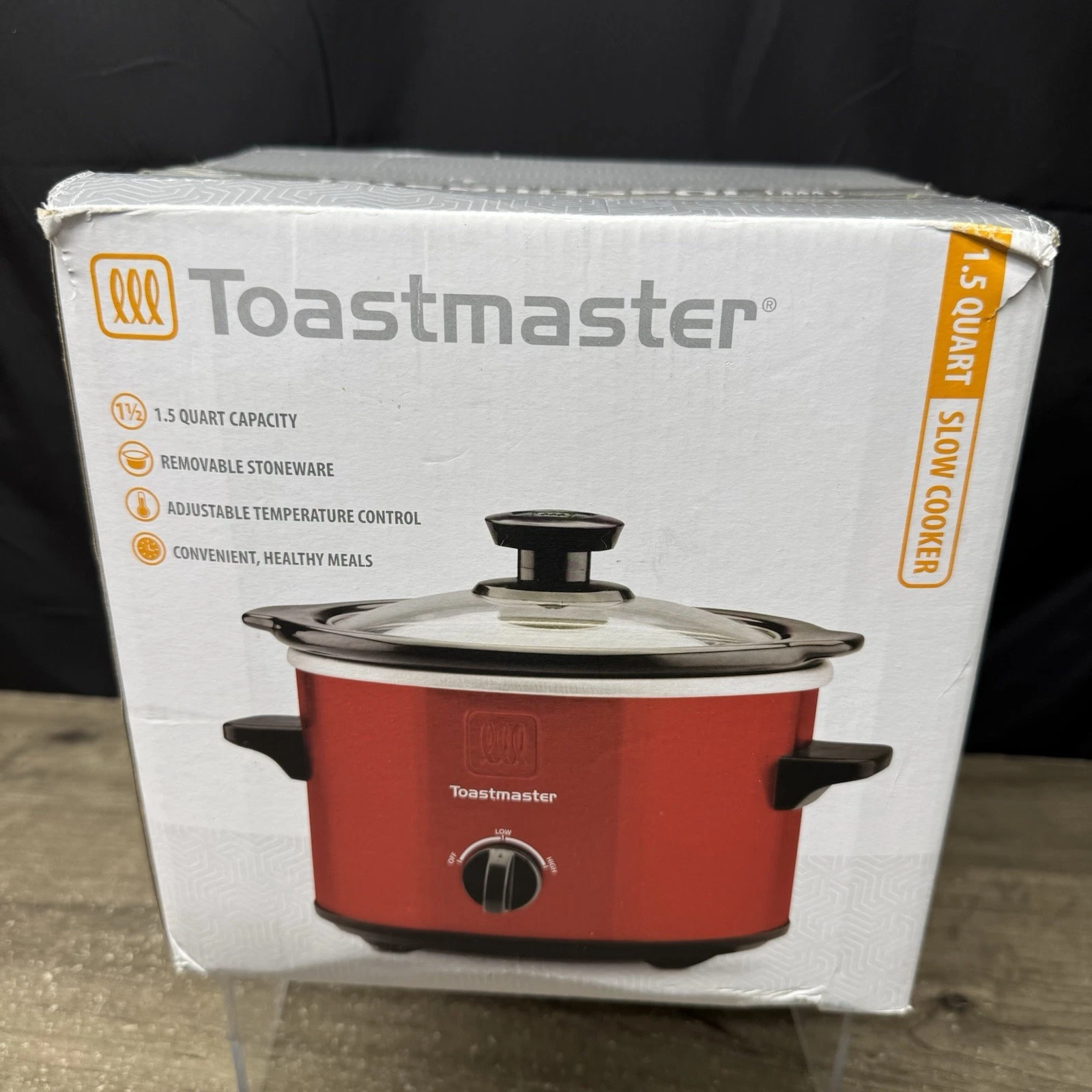 Toastmaster 1.5qrt Mini Crock Pot TM-151SCRD Slow Cooker 6 1/4" W/ Lid Red New
