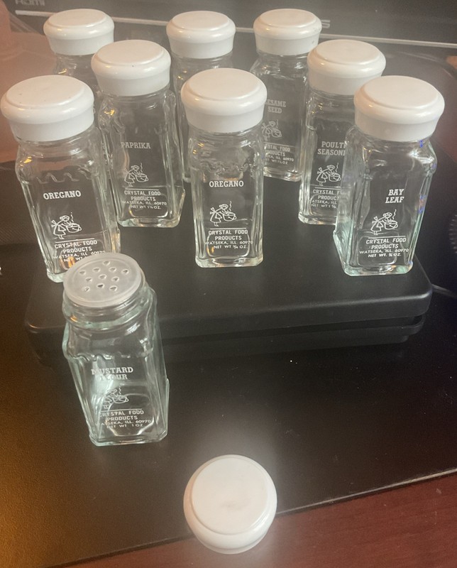 9 Crystal Food Products Clear Glass Spice Jar’s.  Watseka IL