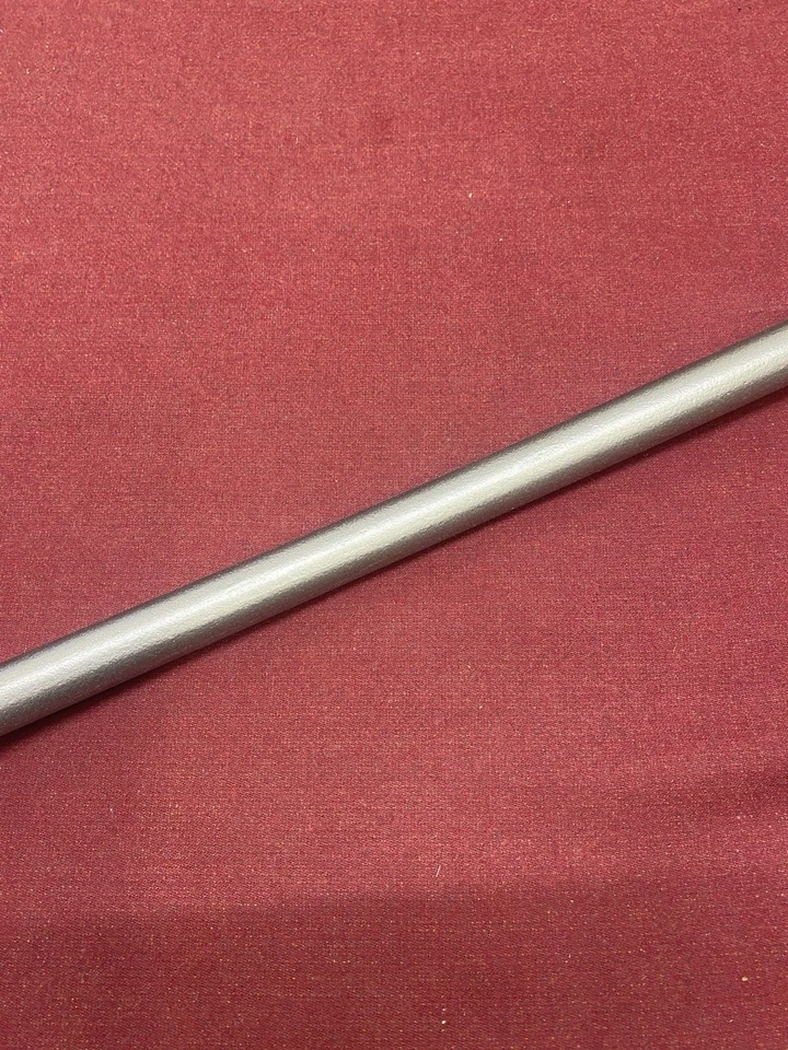 Barra estabilizadora trasera original GM Oldsmobile 1964-72 Foto 3 de 4