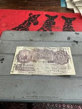 British Wartime 10-shilling Note with Numerous US Signatures