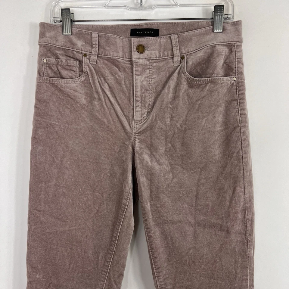 Pantalones para mujer Ann Taylor talla 6 ajustados calce moderno tiro medio terciopelo elástico Foto 2 de 4