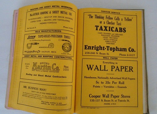 1941 Saginaw Michigan Polk's City Directory With Advertising - Picture 11 of 12