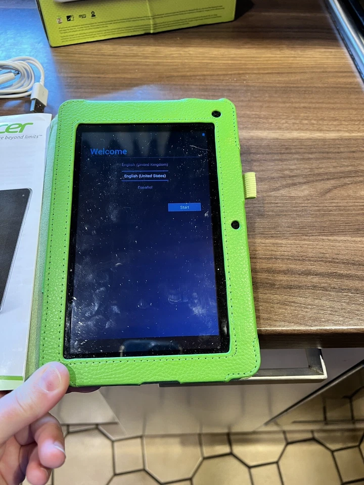 Acer Iconia Tab B1-710 gebraucht - Bild 2 von 2