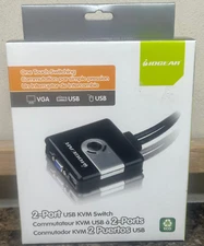 IOGEAR 2-Port KVM Switch One Touch Switching Model GCS42UW6 - NEW