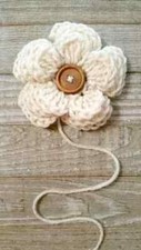 crochet handmade button flower for knit hats 4 inch yarn cream aran 1pc
