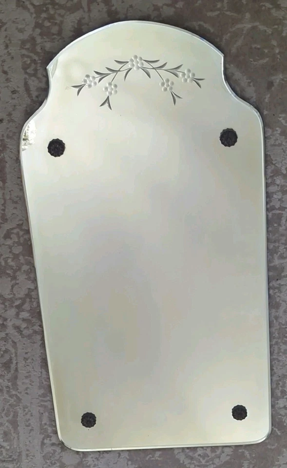 Antiguo espejo de pared rectangular grabado corte floral Art Deco biselado Trumeau  Foto 2 de 4