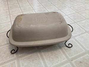 9 x 13 Pampered Chef Stoneware Roaster Baking Pan w/ Lid, Large Casserole Dish