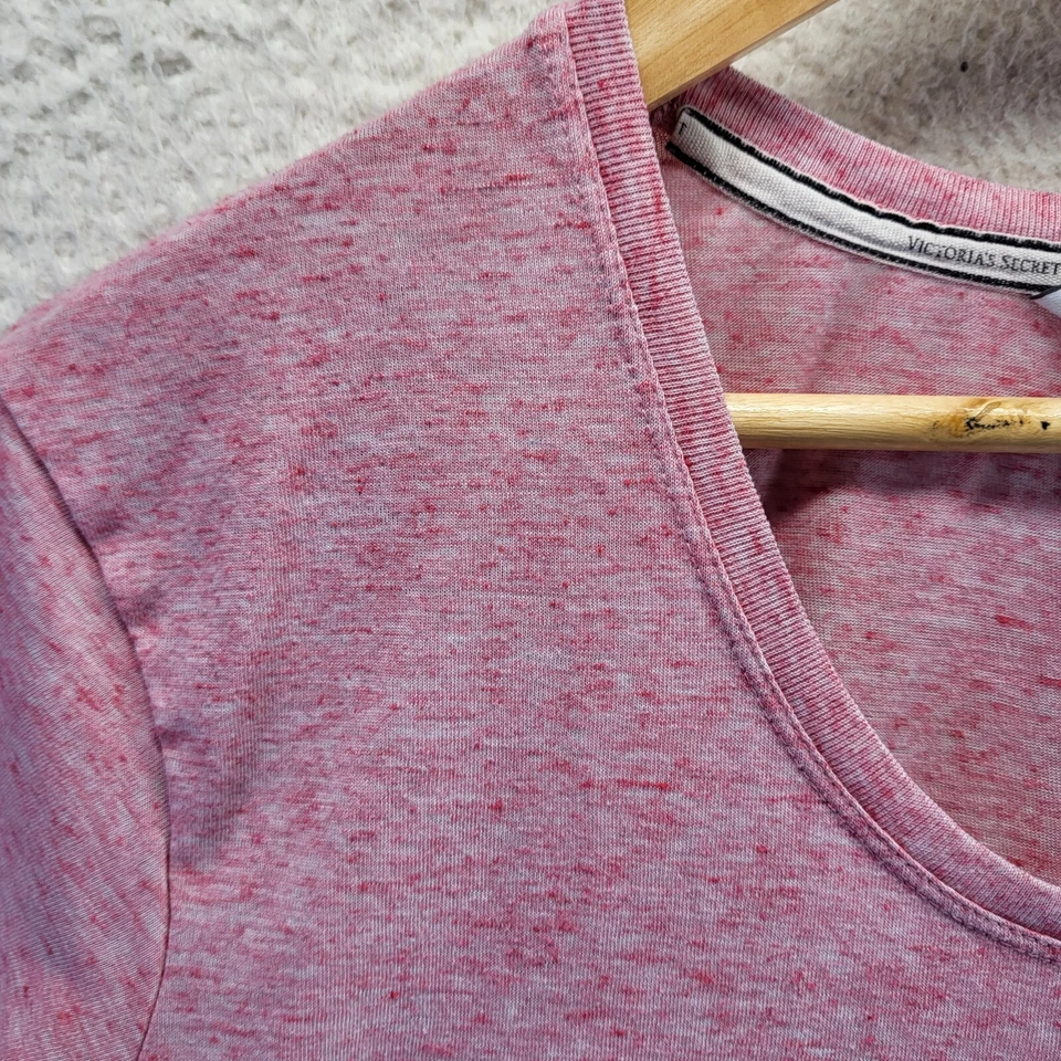 Camiseta para mujer Victoria's Secret XS roja ángel deletreado manga corta pulóver Foto 2 de 4