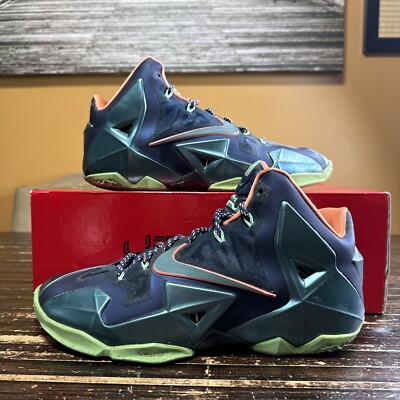 レブロン　lebron james s-l400.jpg