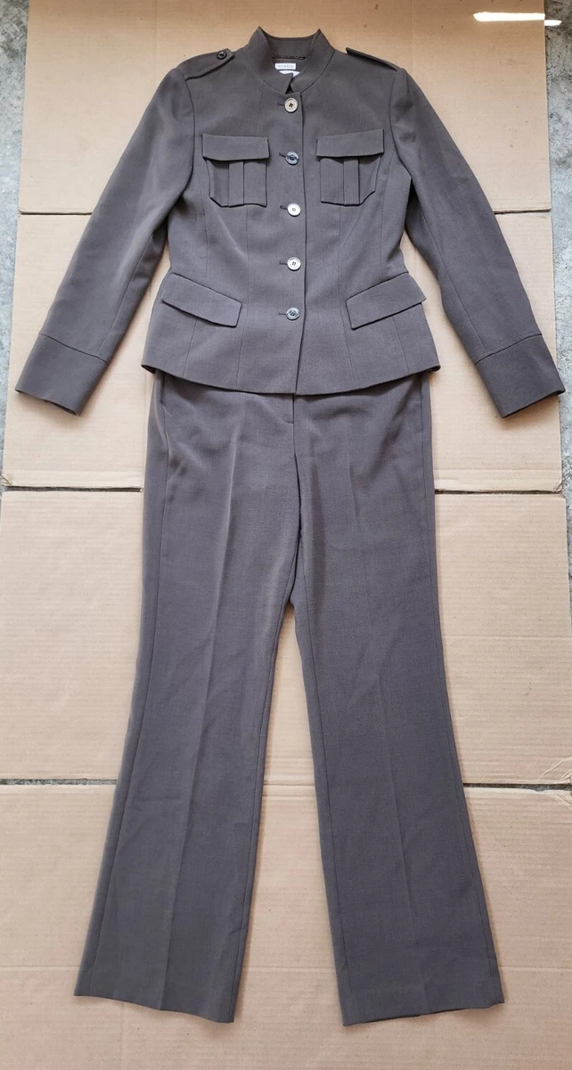 Calvin Klein Two Piece Suit size 6, pants/jacket rn 54163 | eBay Calvin Klein Two Piece Suit Size 6, Pants/Jacket Rn 54163 | Ebay