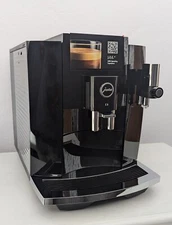 JURA E8 (EC) Piano Black 15584, P.A.G.2 grinder, aut. Espresso Machine, NEW!