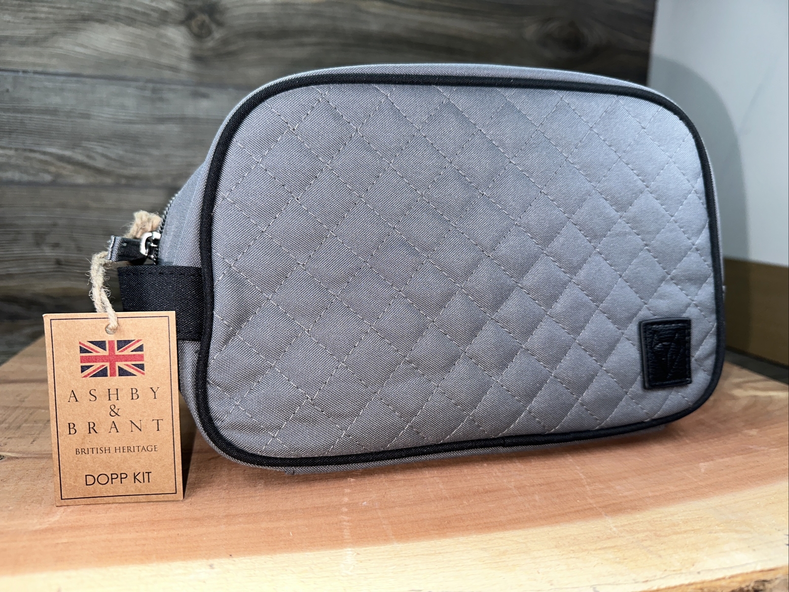 👀Look ASHBY AND BRANT BRITISH HERITAGE DOPP KIT/NWT