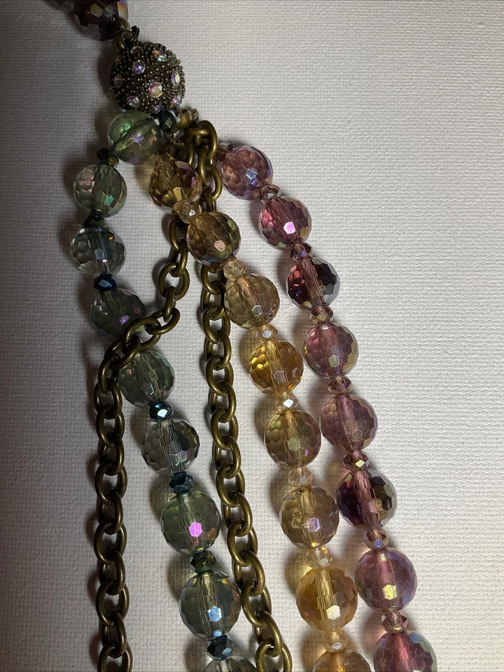 Collar magnético convertible multicapa Premier Designs Foto 4 de 4