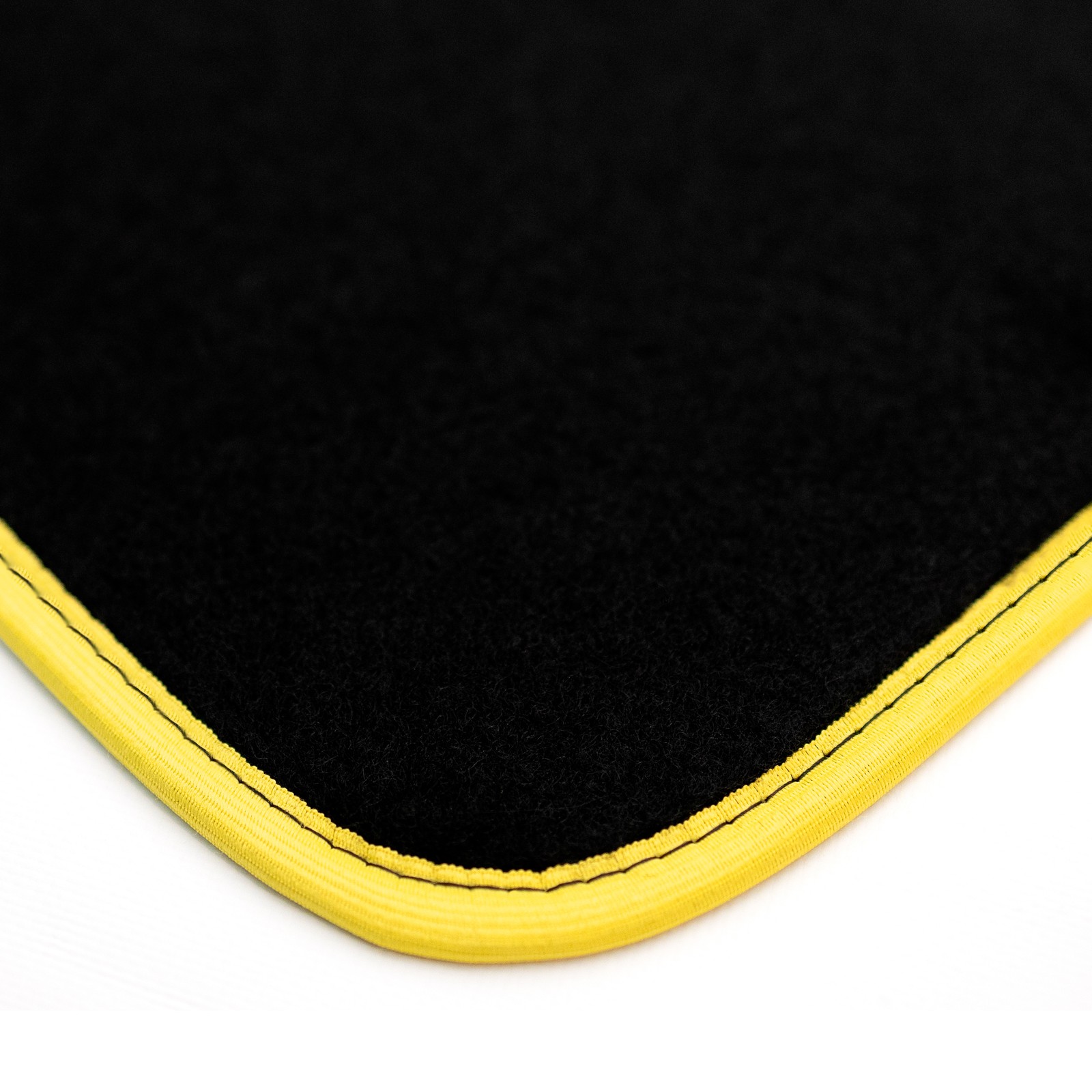 Tapis de sol Daewoo Tacuma protégeant le sol des saletés - 2