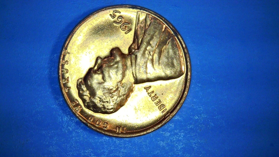 1965 Red Lincoln Cent with Die Cap and DDO Errors Variety Vista 1965 DDO-001 - Image 3 of 4