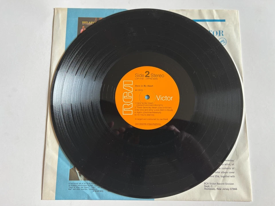 Al Hirt – Here in My Heart (1969, RCA Victor LSP-4127) SHRINK Near Mint Vinyl Foto 4 de 4