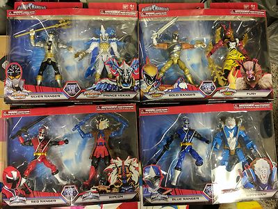 Power Rangers - The Mega Collection Good VS. Evil sets of 4 MISB