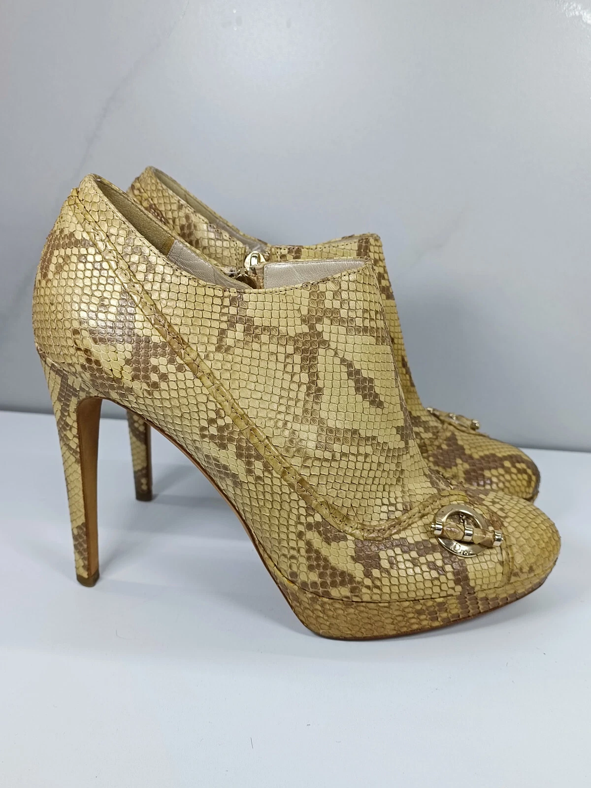 Chaussons Dior vintage en peau de serpent python 39 1/2
