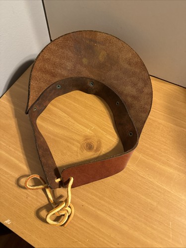 Vintage Handcrafted Tooled Leather Visor/hat With Spider Design - Picture 3 of 4