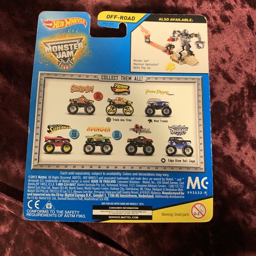 Hot Wheels Off-Road Monster Jam Superman w/ Figure - Picture 6 of 10