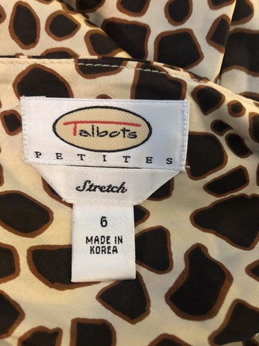 Talbots Silk Cheetah Empire Top Petites 6 Sleeveless Deep V Back - Picture 3 of 6
