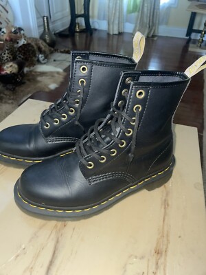 Martens Doc's Vegan 14045 Black Boots Size US Lace up