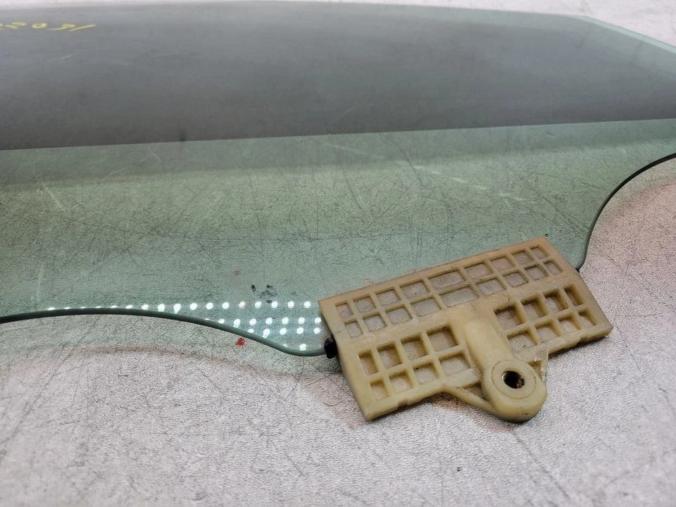 13 2014 2015 2016 2017 2018 2019 HYUNDAI SANTA FE СТЕКЛО ОКНА ПРАВОЙ ПЕРЕДНЕЙ ДВЕРИ - Изображение 4 из 4