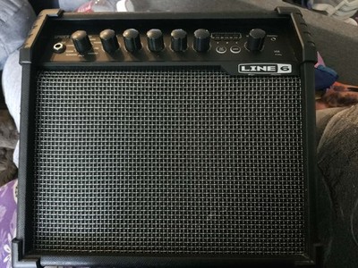 Line 6 Spider V 30 Modeling Combo Guitar Amplifier 30W for Electric Guitar