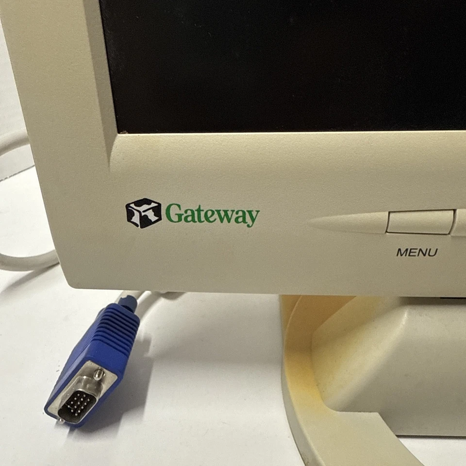 Монитор Gateway FPD1520 15 дюймов плоскопанельный дисплей со шнуром VGA - нуждается в ремонте - Изображение 2 из 4