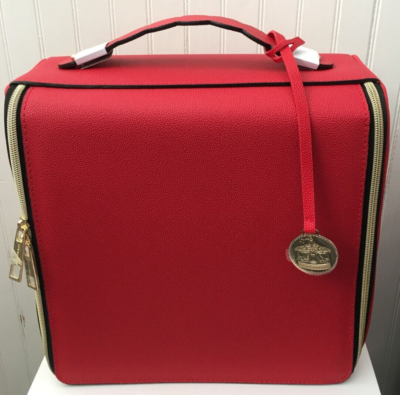 NEW Estee Lauder Red Train Case Travel Bag Makeup Cosmetic  Estée Lauder Makeup Pouch NWOT ❤️EVERYTHING RED SALE 🌹 main image 0