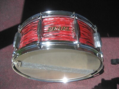 Vintage 60's Pearl Japan Red Oyster Drum Set Kit ! 4pc. 22