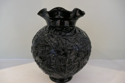 VINTAGE LALIQUE STIL SCHWARZ GEFORMTE GUI-MISTELZWEIG UND BLATTMUSTER GLASVASE