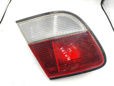 Feu arrière Nissan ALMERA