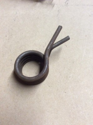 KAWASAKI GPZ ZX750 KZ1000 KDX450 CHANGE PEDAL RETURN SPRING OEM