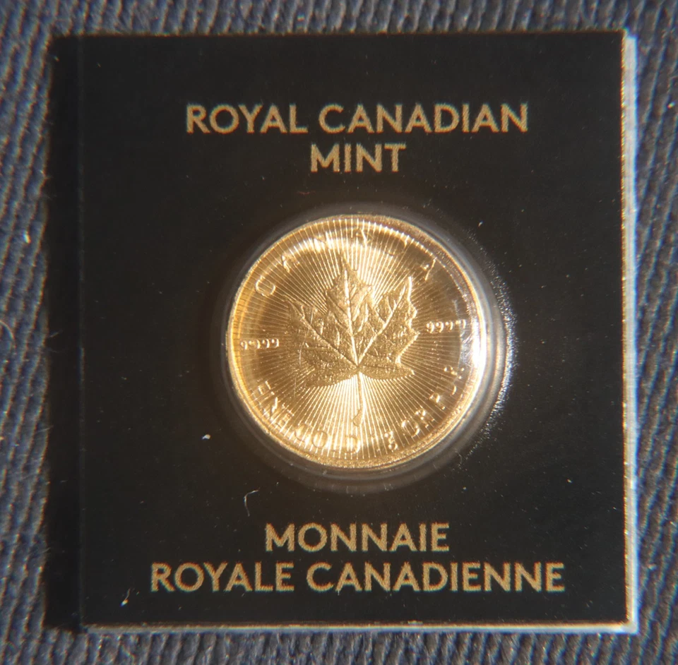 2023 1 GRAM CANADA MAPLE LEAF  .9999 FINE GOLD IN SEALED CARD  LOT 160225 - Image 2 of 3