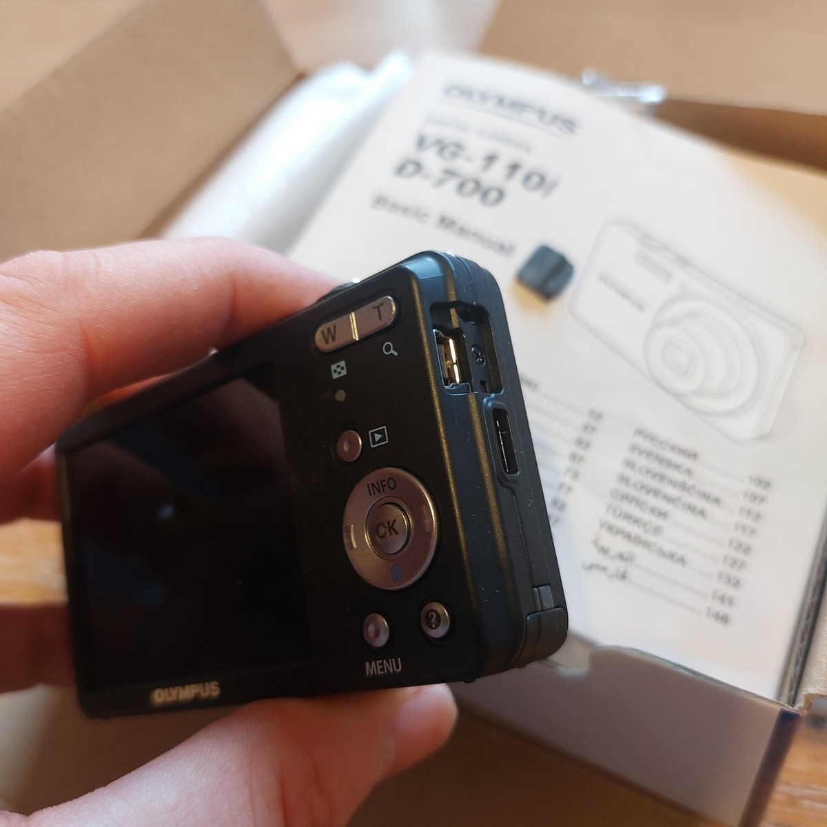 Olympus VG-110 Digital Camera 12MP 4x Zoom Compact Black Tested