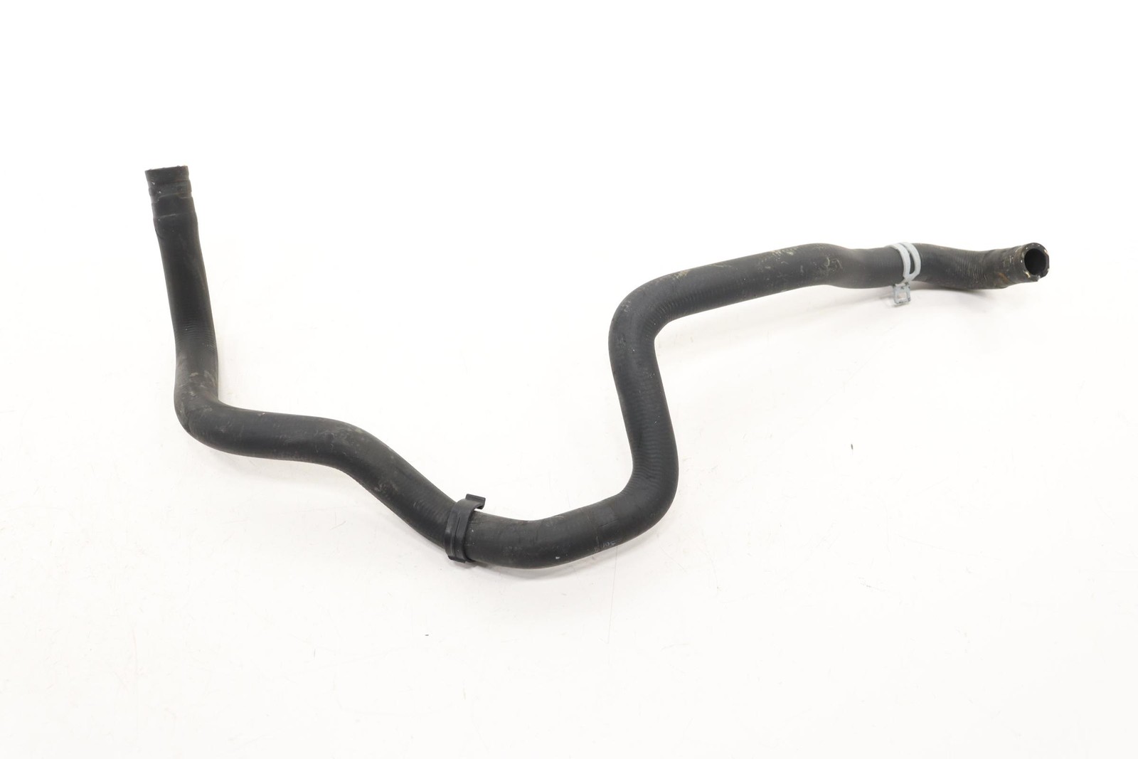 2016 - 2022 VOLVO XC90 2.0L AUTO TRANSMISSION OIL COOLER HOSE PIPE OEM 31338302