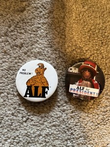 Vintage Alf Pins Lot of 2 Alien Productions TV Show ( used)