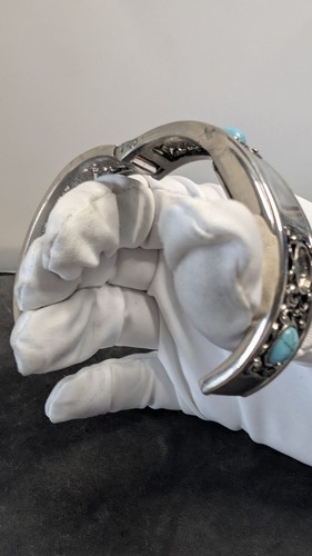 Vintage FMD Women’s Cuff Watch, Silver Tone with Turquoise Accents, Japan Quartz - Picture 2 of 5