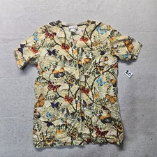 Peaches Uniforms Tan Butterflies All Over Print Button Up Scrub Top Shirt XS