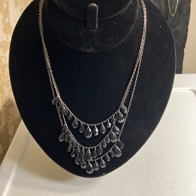 Claire s Three Strand Vintage Necklace Black Pre-owned Plastic Beads