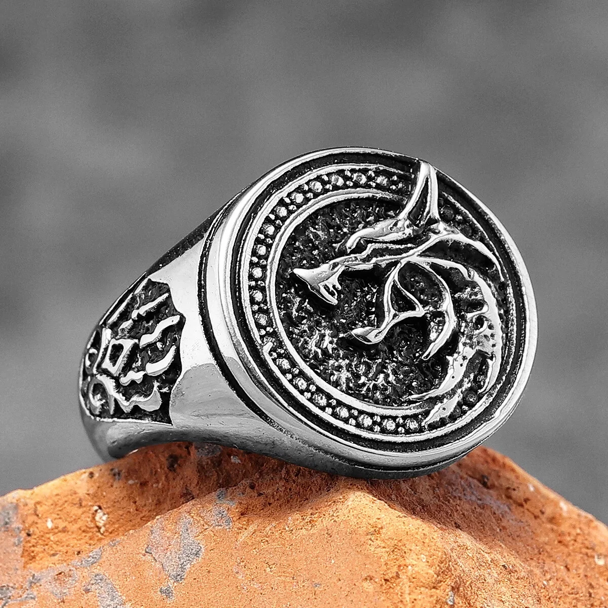 Celtic Wolf Ring, Emerald Eye Wolf Ring, Sterling Wolf Ring, Wolf Wedding  Ring, Silver Viking Ring, Viking Wolf Ring, Men's Wolf Ring, 1744 - Etsy