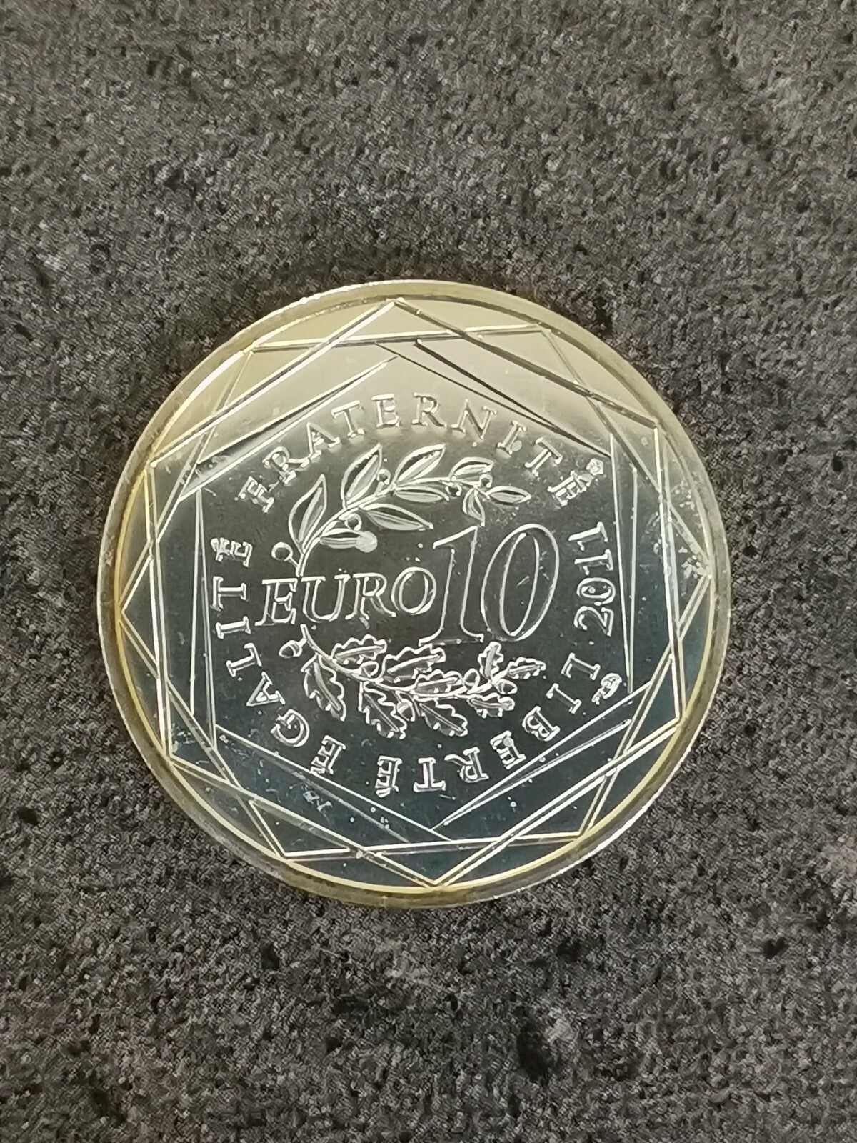 Picture 2 of 2