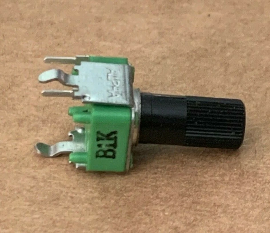 (1PC) TAIWAN ALPHA PC Mount Black Shaft Potentiometer Linear 1K 2090 NOS - Image 4 of 4