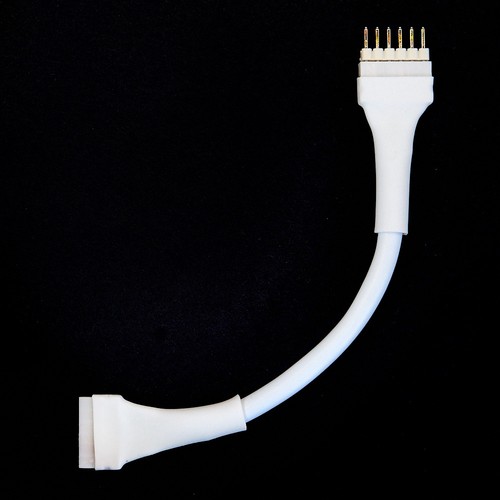 CORNER Piece | Short Spacer Cable | for Philips Hue Lightstrip Plus V3 | R - Picture 23 of 27